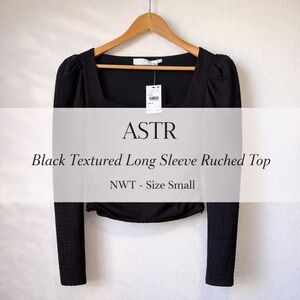 ASTR Black Textured Long Sleeve Ruched Top NWT Size Small
